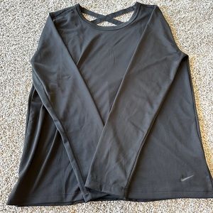 Women’s Nike Dri Fit Workout Lightweight Long Sleeve Shirt